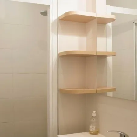 Nice Apt With Balcony In Parmentier *
